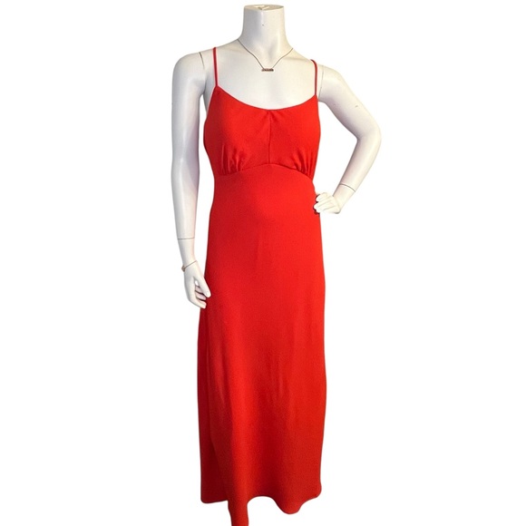 ASTR the Label Red Charisma Fitted Mermaid Style Crepe Tie Back Dress Romantic - Picture 2 of 14
